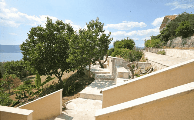 Atemberaubende Villa mit großem Pool und Garten zu verkaufen in Tivat — photo 21